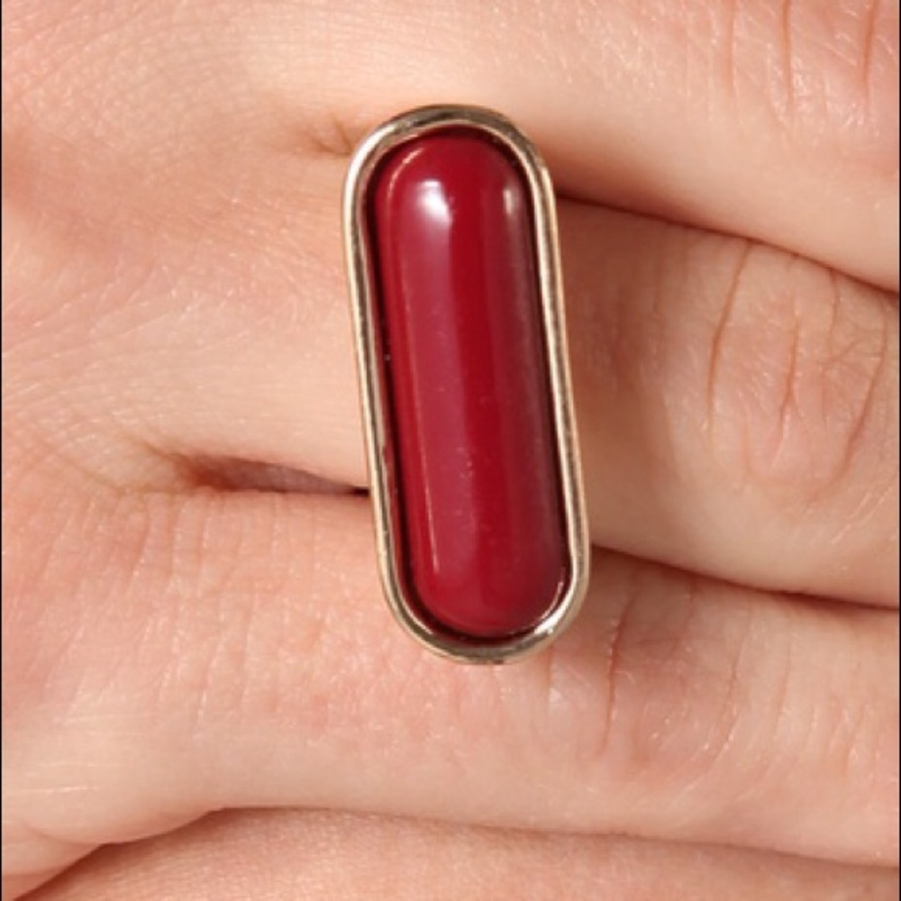 Never worn, ring. - Picture 2 of 2